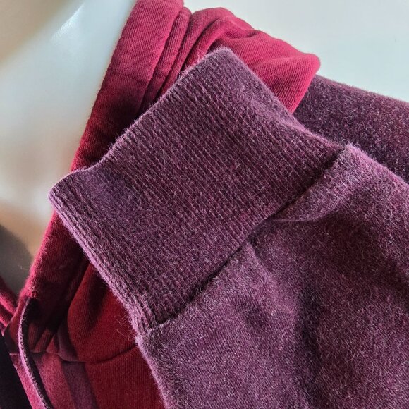 Under Armour Sweatshirt Mens XL Red Pullover Hoodie Loose Fit Fleece Athleisure - Picture 6 of 9